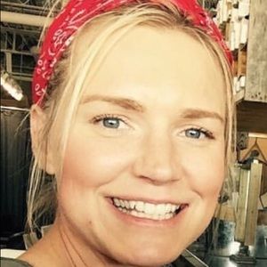 Meet your Posher, Destini